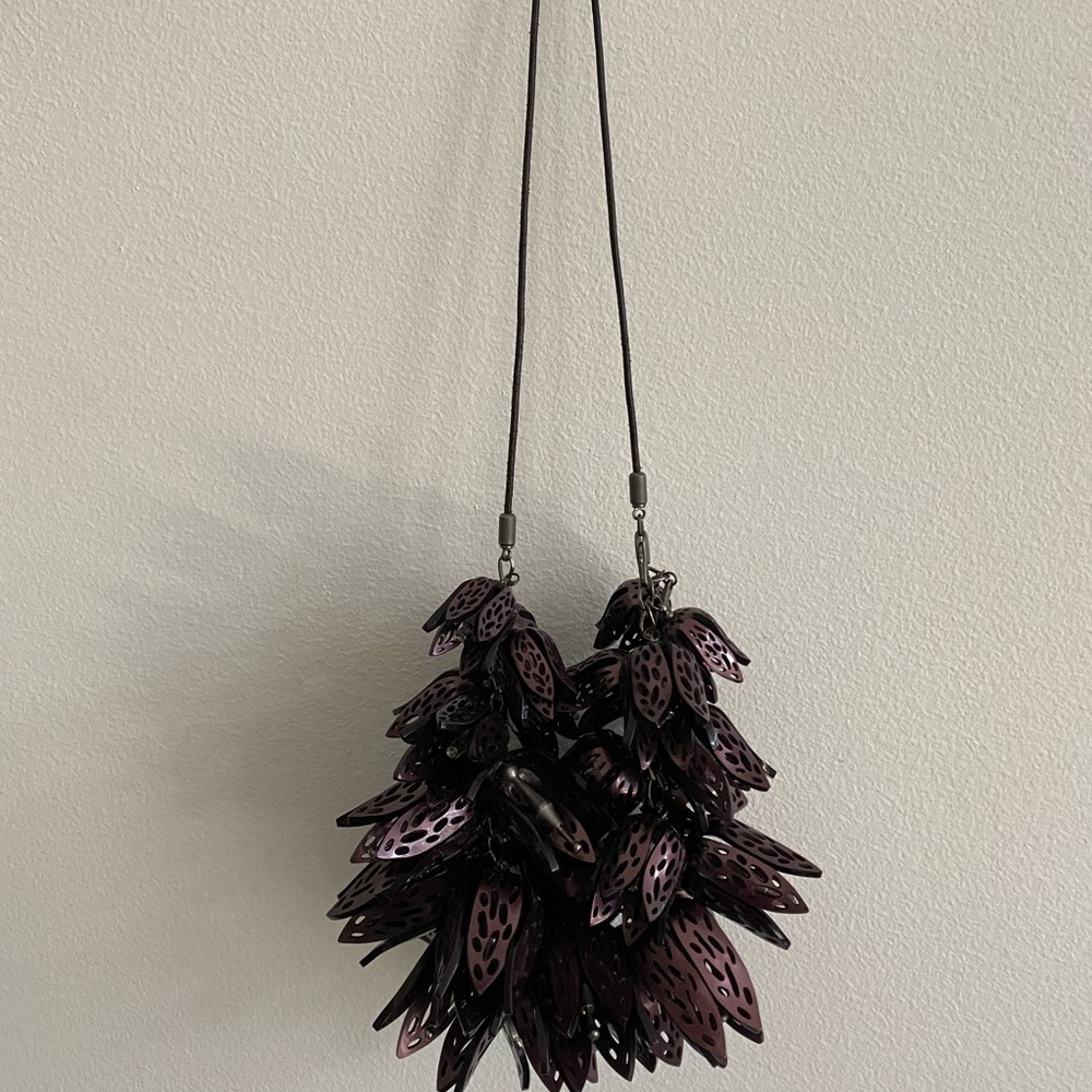 Burberry necklace - Picture 3 of 4